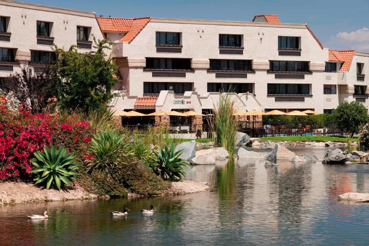 Courtyard By Marriott San Diego Rancho Bernardo Hotel Exterior photo