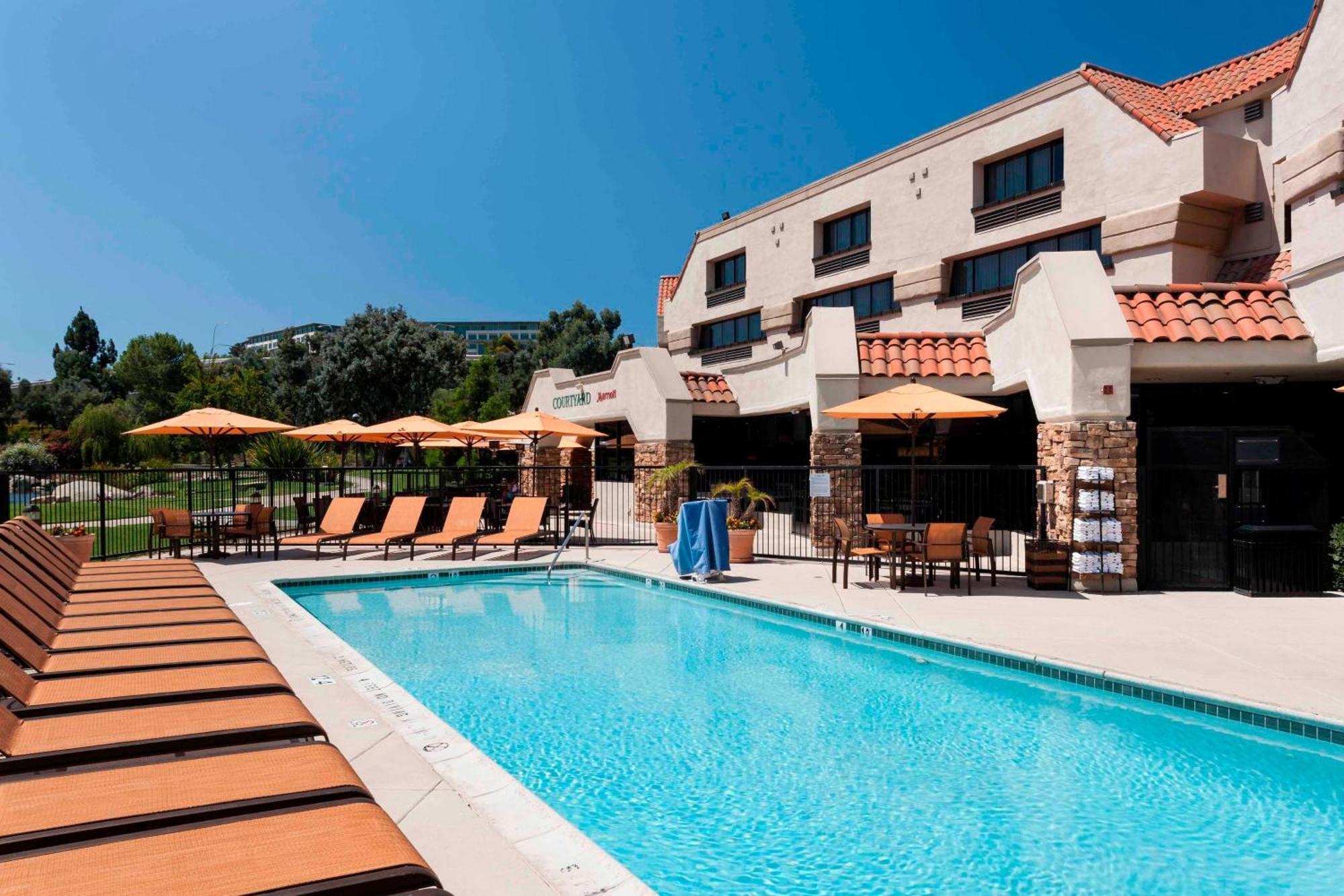 Courtyard By Marriott San Diego Rancho Bernardo Hotel Exterior photo